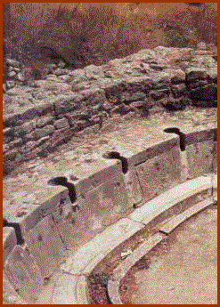 public toilets in Dougga (Tunisie)